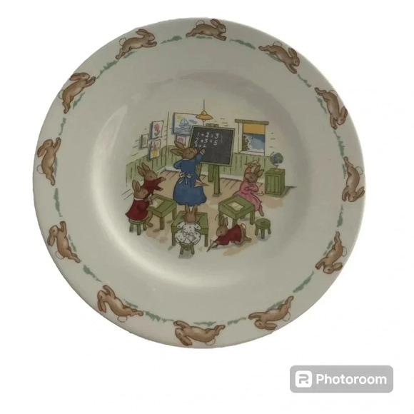 Royal Doultan Bunnykins 4 Peice Set. - Picture 5 of 8